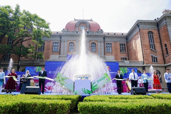 同题参见5月10日